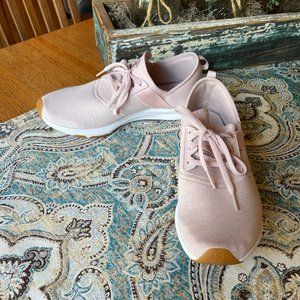 New Balance Revlite Running Shoes 